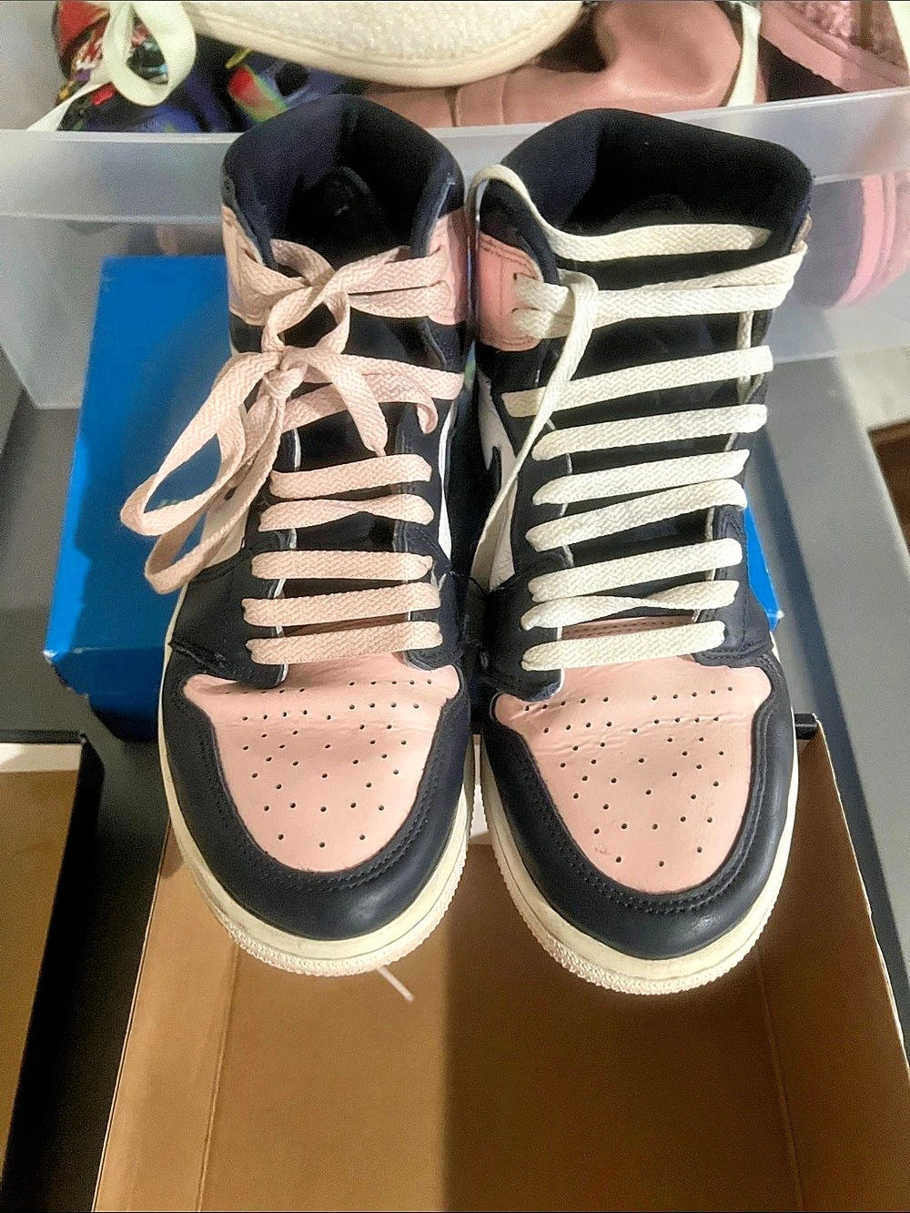 Nike Air Jordan 1 Retro High OG High Top Sneakers Pink & Black US 9.5 Like New
